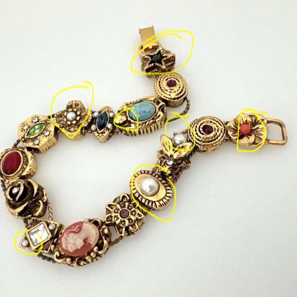 Gorgeous Vintage Victorian Revival Unsigned GOLDETTE Gold Slide Charm Bracelet - Picture 14 of 14
